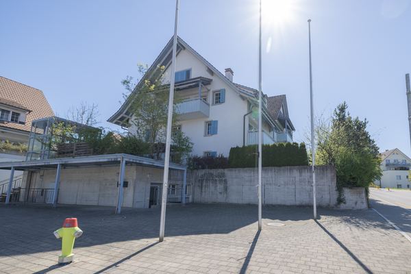 Liegenschaft Bhofwis 10 von der Strasse